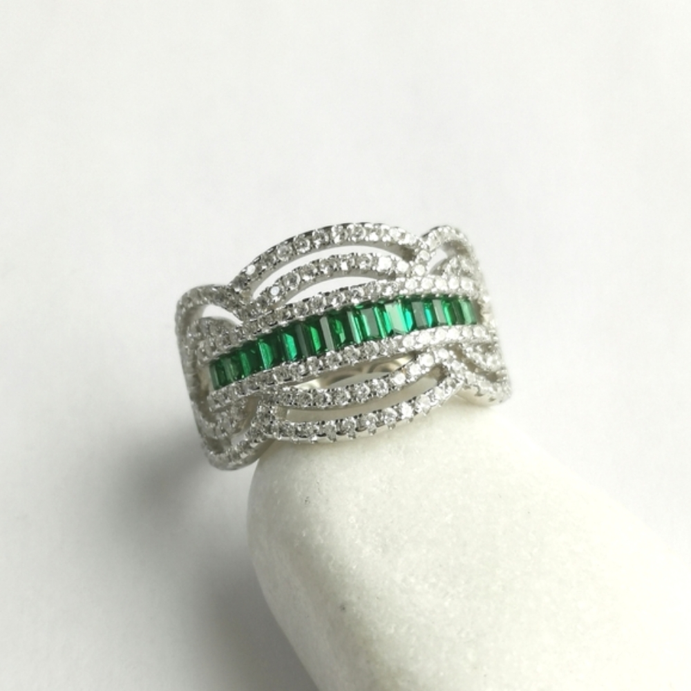 Art Deco Cocktail Ring White Sapphire Emerald in Sterling Silver 🆕